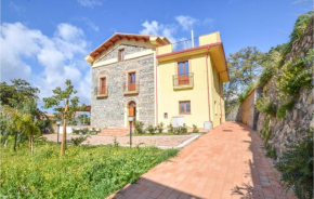 Cozy Apartment In Longobardi Marina With Kitchen